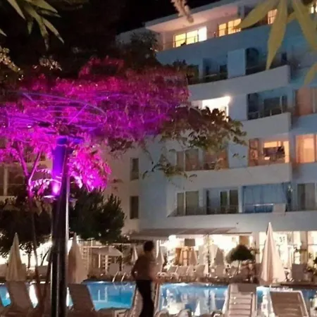 Remarkable Yassen 1-Bed Apartment Σάνι Μπιτς